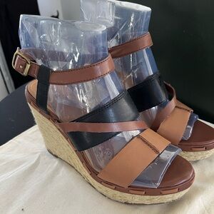 Victor Alfaro Wedge Espadrille sandals